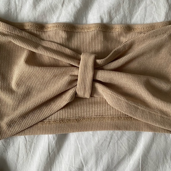 EXTRA CROPPED top from SHEIN, beige - Picture 3 of 4